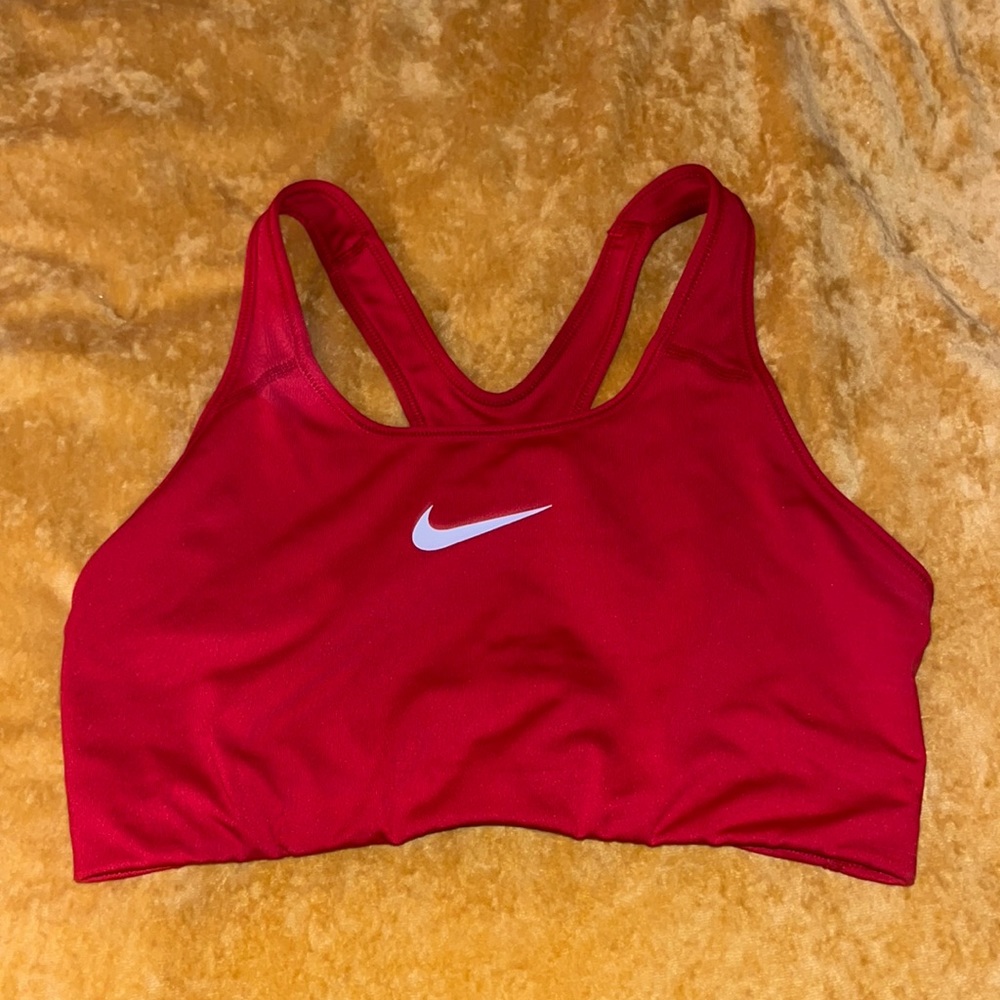 Res Nike sports bra